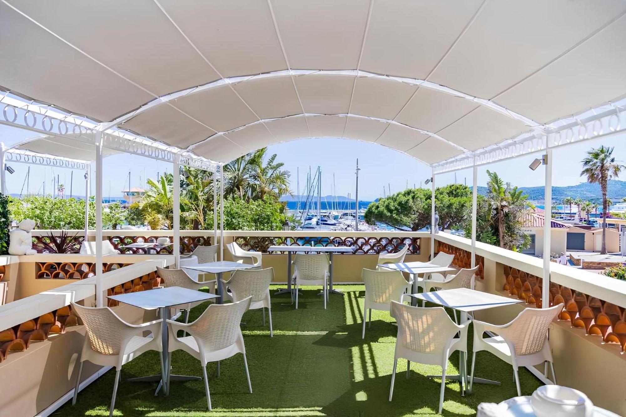 Hotel Le Rabelais Le Lavandou Zewnętrze zdjęcie