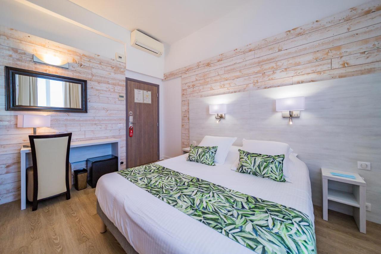 Hotel Le Rabelais Le Lavandou Zewnętrze zdjęcie