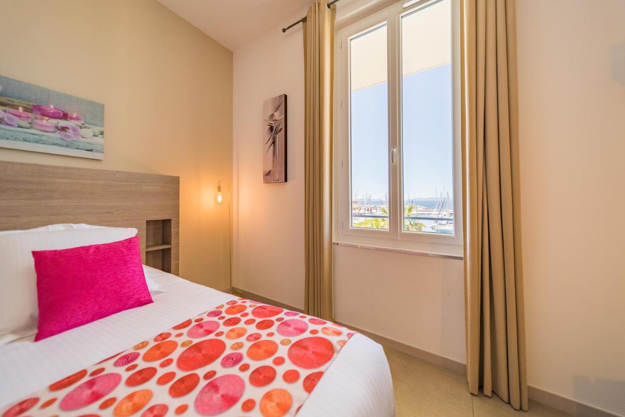 Hotel Le Rabelais Le Lavandou Zewnętrze zdjęcie